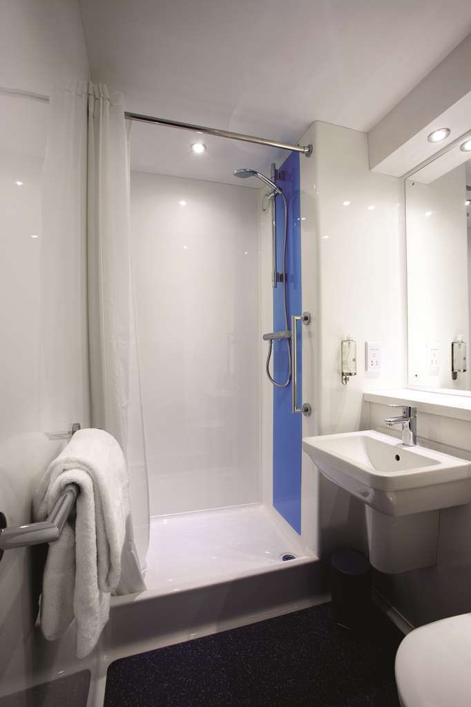 Ibis Budget London Heathrow Central Cranford Habitación foto