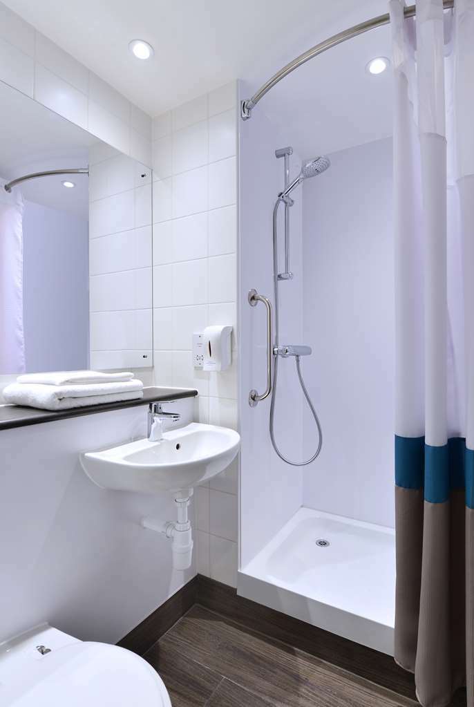 Ibis Budget London Heathrow Central Cranford Habitación foto