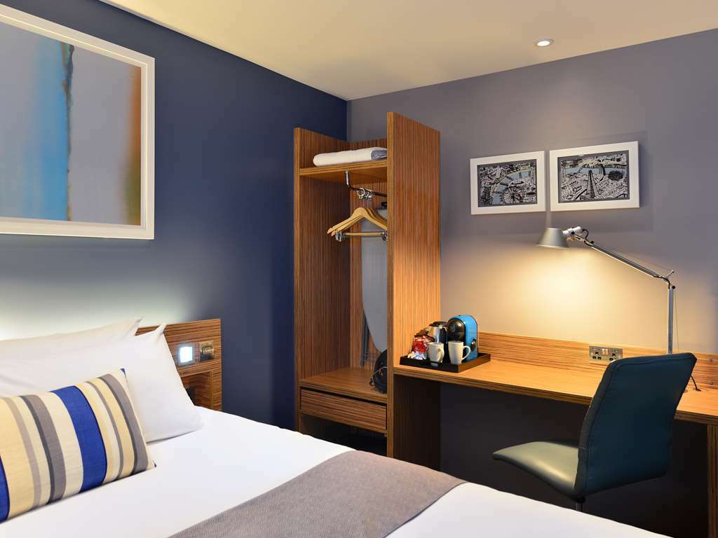 Ibis Budget London Heathrow Central Cranford Habitación foto